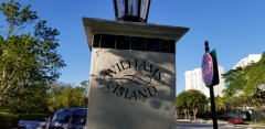 Williams Island Entrance